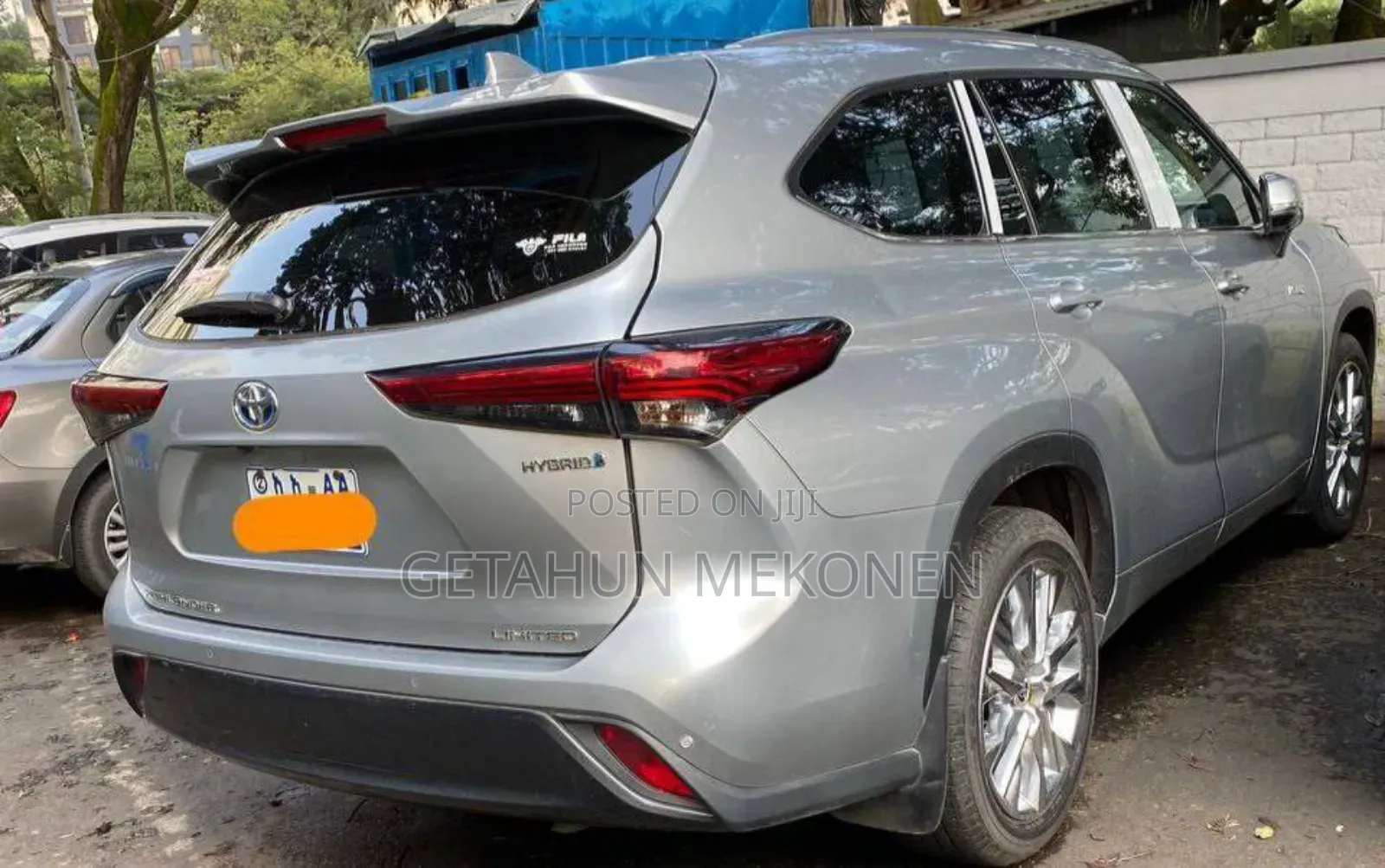 Toyota Highlander Hybrid 2024 Silver