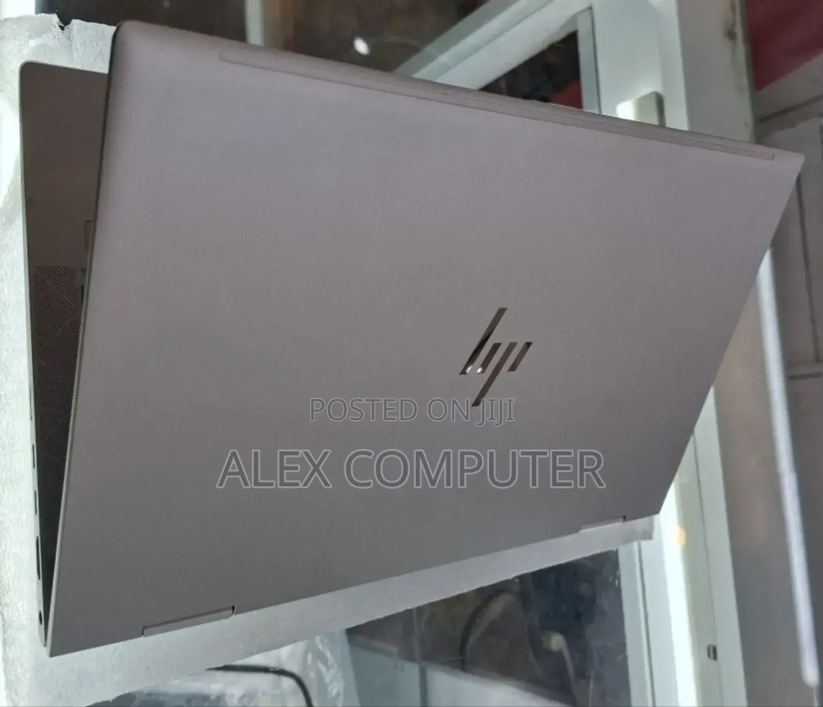 New Laptop HP EliteBook 830 G8 32GB Intel Core I7 SSD 512GB