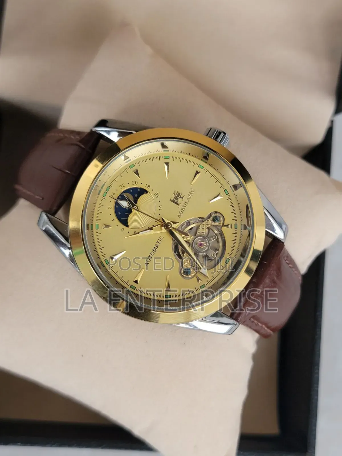 Aokulasic Oval Moon Watch