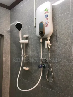 Midea Instant Water Heater