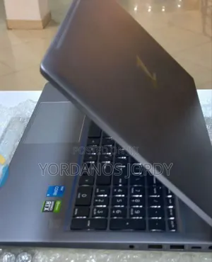 New Laptop HP ZBook Fury 16 G9 16GB Intel Core I5 SSD 512GB