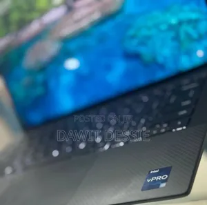 New Laptop Dell 32GB Intel Core I7 SSD 1T