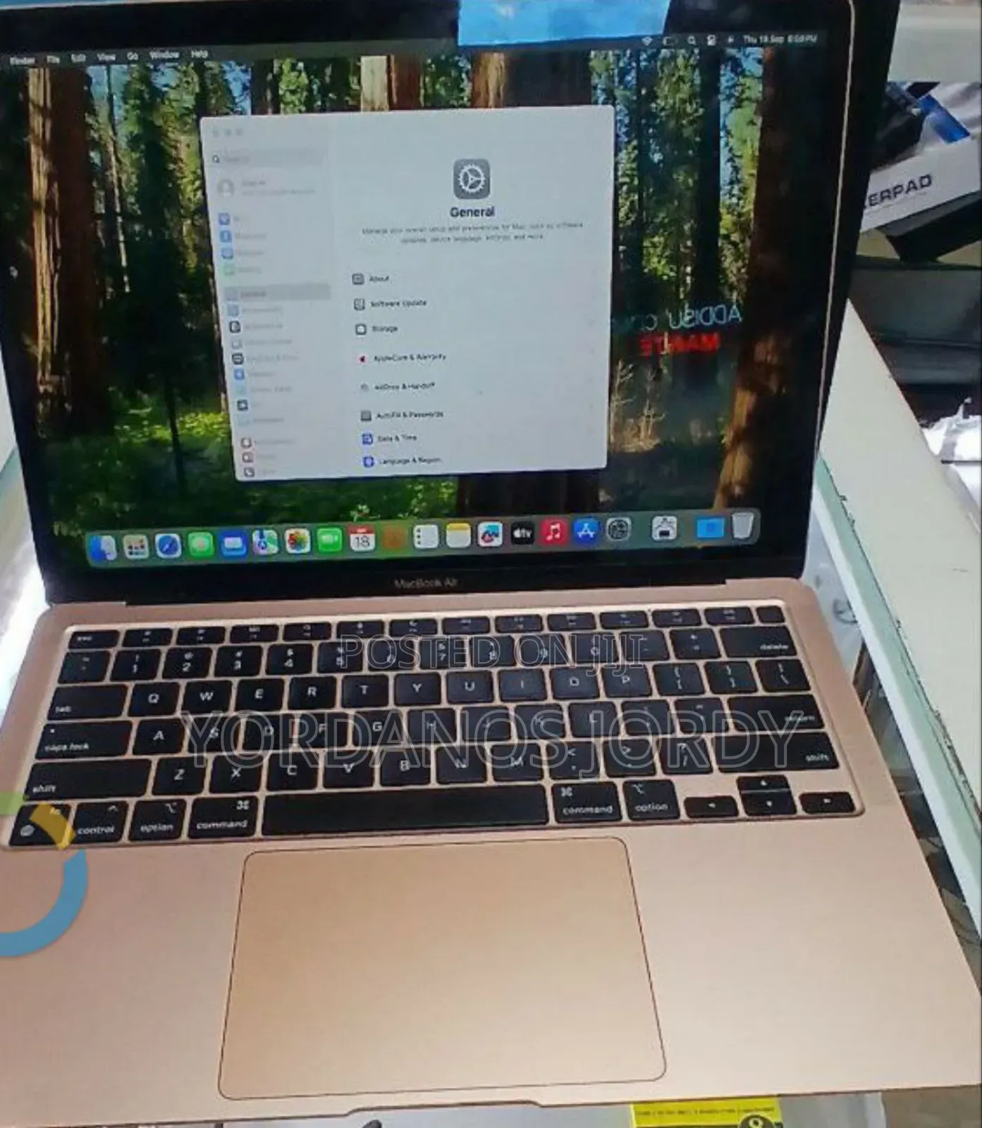 New Laptop Apple MacBook Air 2020 M1 8GB Apple M1 SSD 256GB