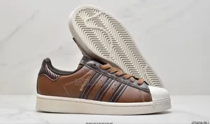 Adidas Old School Vietnam