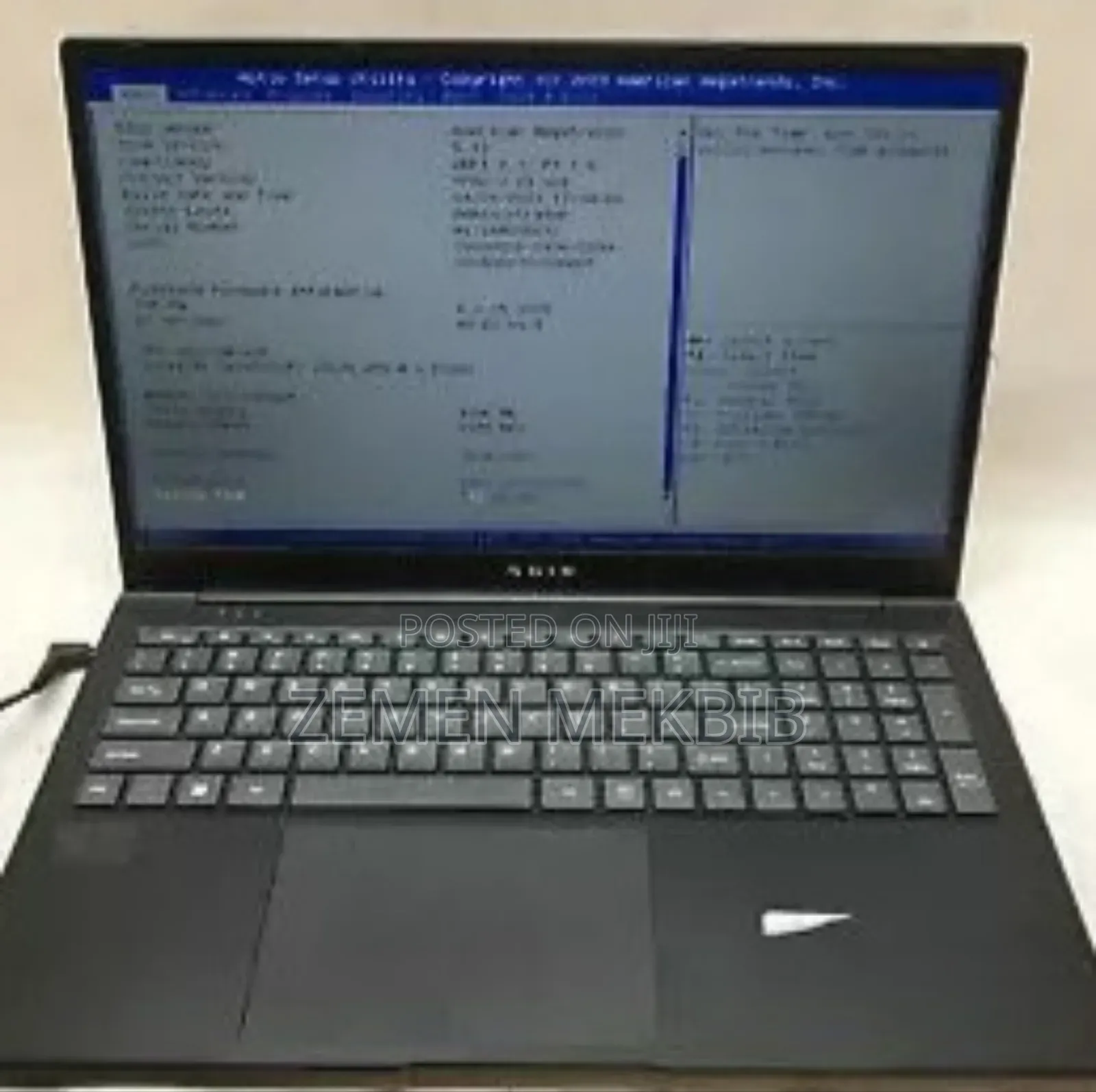 New Laptop 4GB Intel Xeon SSD 128GB