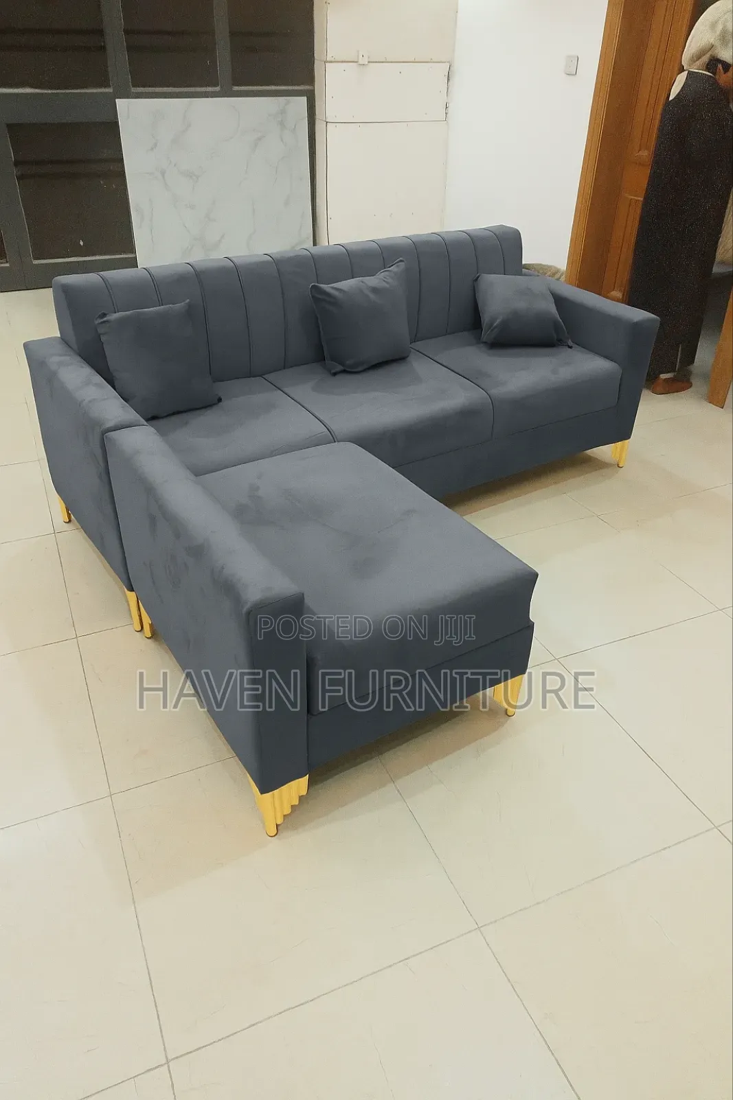 Greater Grey Level 1 1sofa