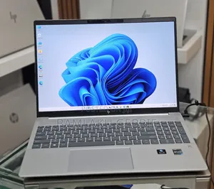 New Laptop HP Pavilion 15t 16GB Intel Core I7 SSD 1T