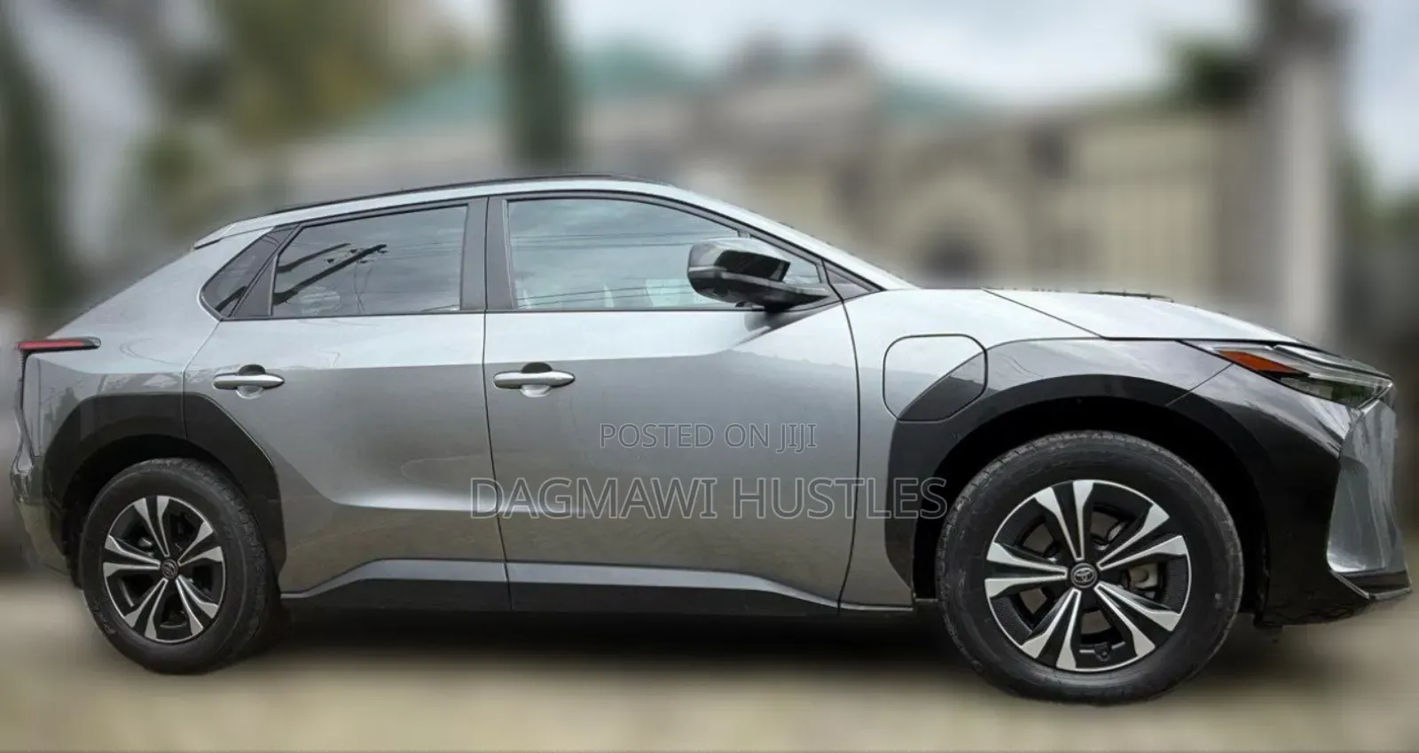 Toyota bZ4X 71.4 kWh FWD 2023 Gray