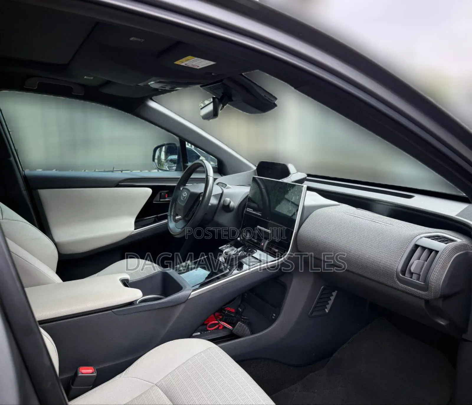 Toyota bZ4X 71.4 kWh FWD 2023 Gray