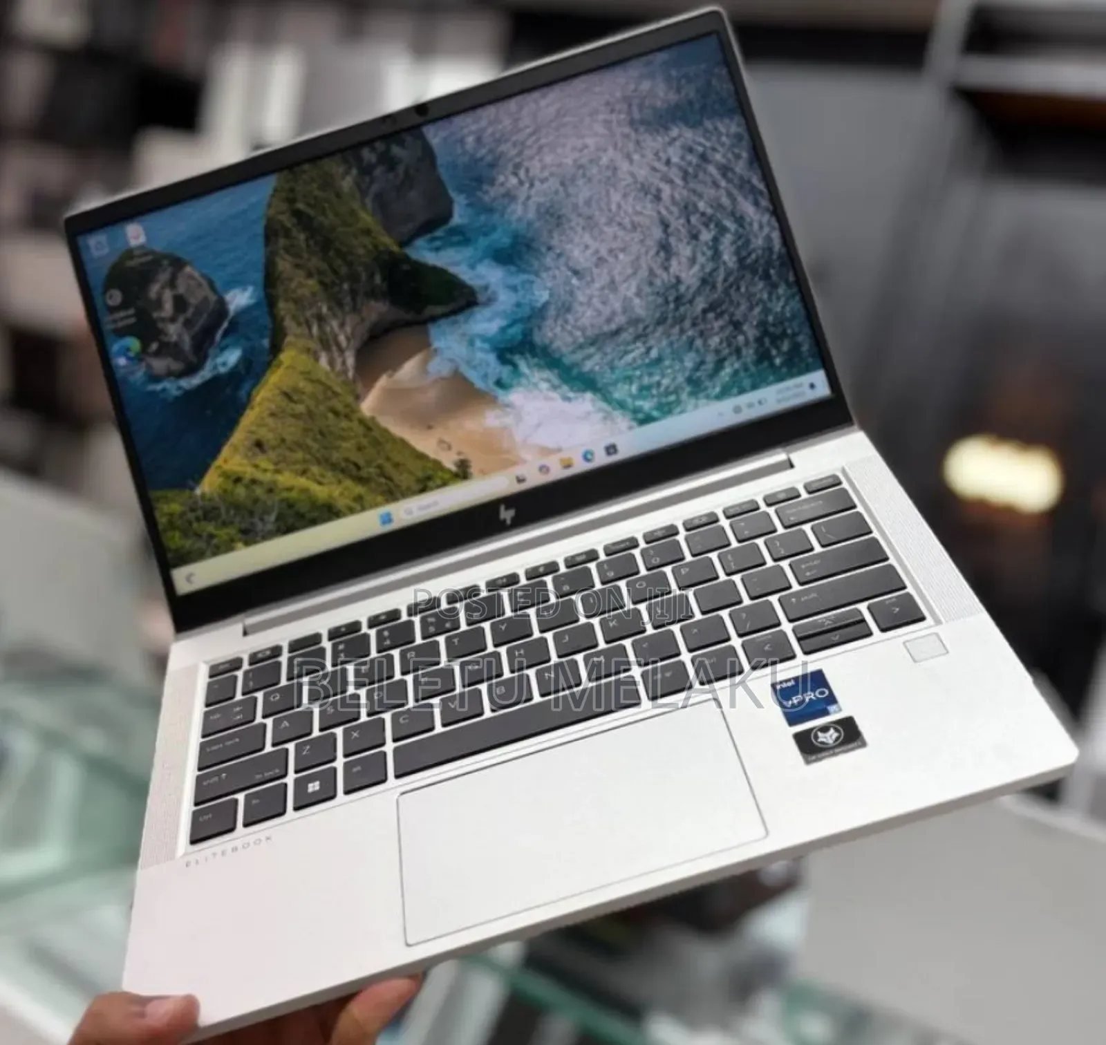 New Laptop HP 630 16GB Intel Core I5 SSD 512GB