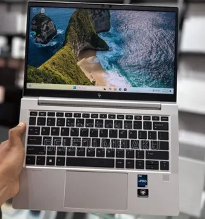 New Laptop HP 630 16GB Intel Core I5 SSD 512GB