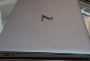 New Laptop HP 32GB Intel Core I7 SSD 512GB