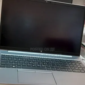 New Laptop HP 32GB Intel Core I7 SSD 512GB