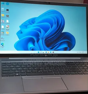 New Laptop HP 32GB Intel Core I7 SSD 512GB