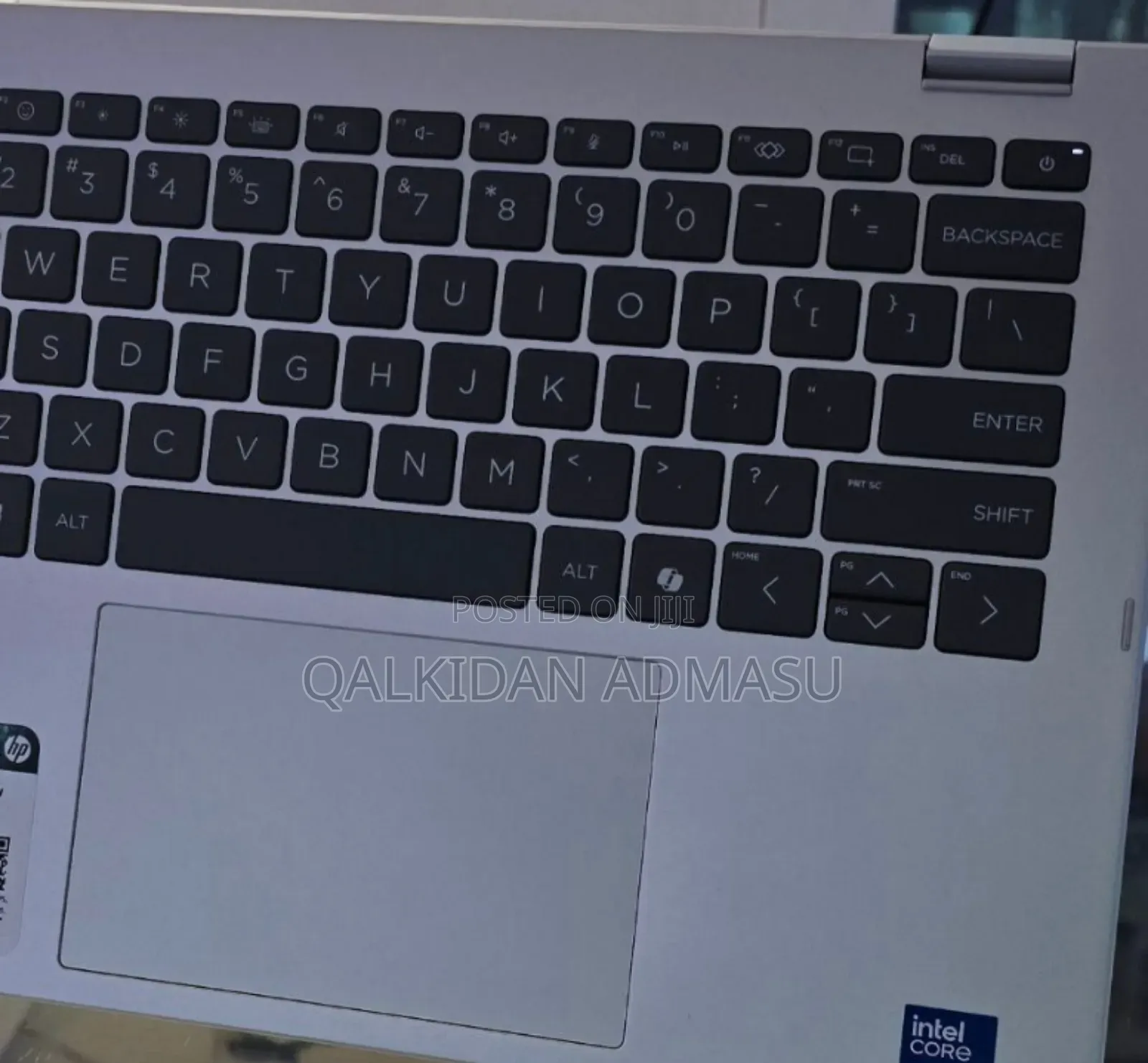 New Laptop HP OmniBook 5 Flip 16GB Intel Core I7 SSD 512GB