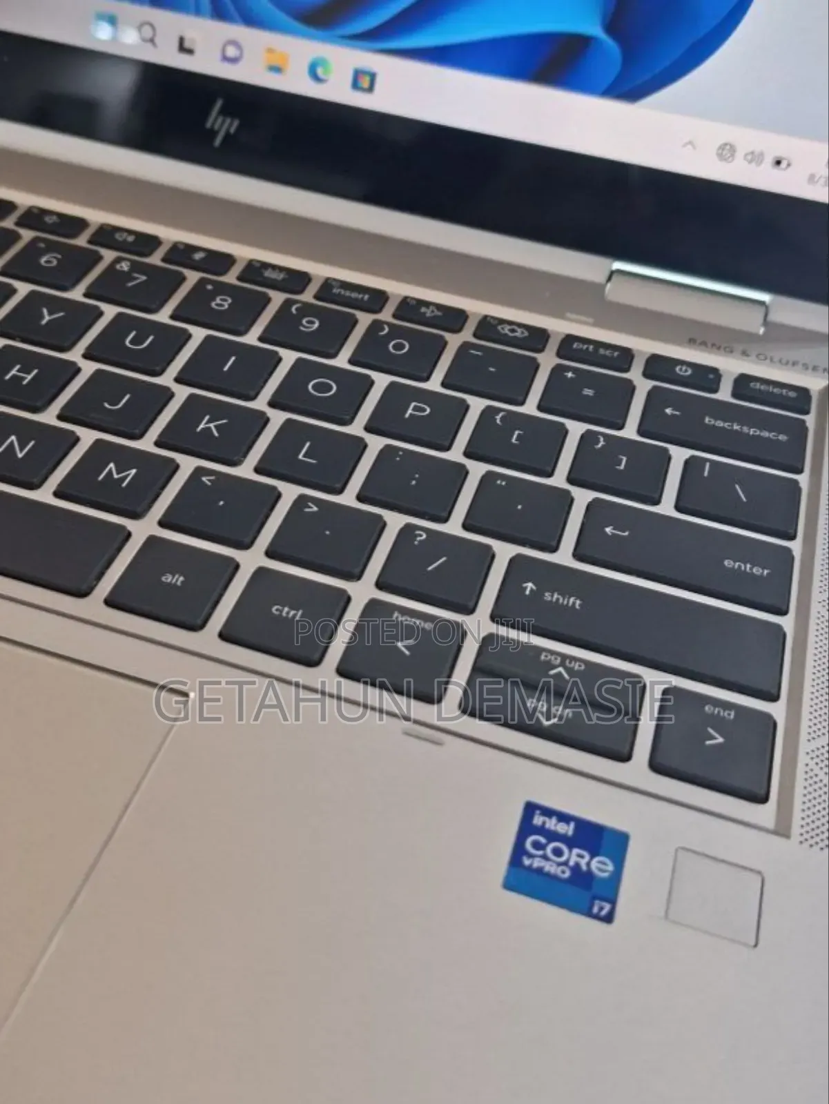 New Laptop HP 14-Dq1025cl 32GB Intel Core I7 SSD 512GB