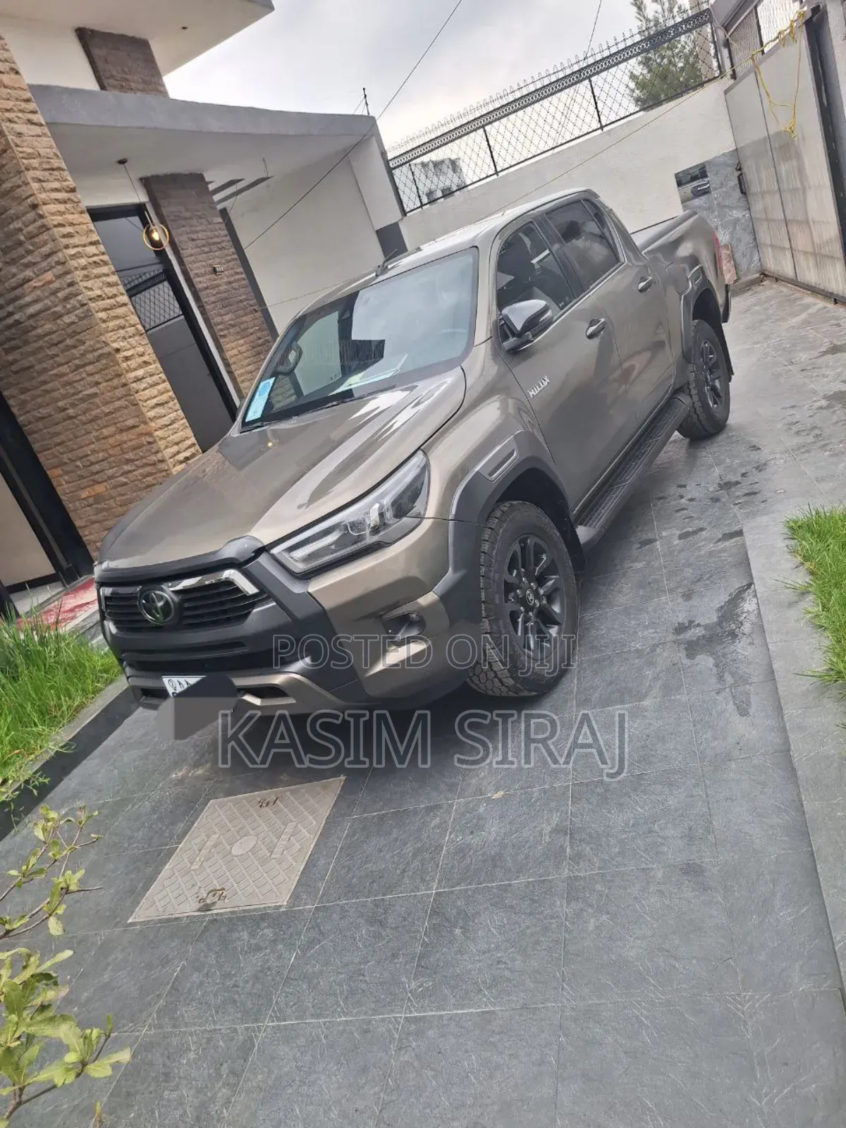 Toyota Hilux Revo Double Cab Deisel 2.8 AWD 2021 Gray