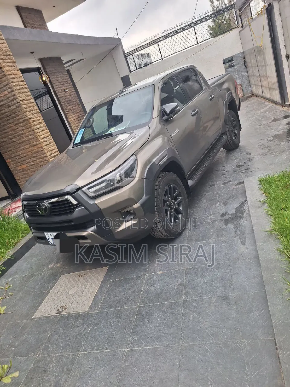 Toyota Hilux Revo Double Cab Deisel 2.8 AWD 2021 Gray