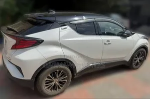 Toyota C-HR 2021 White