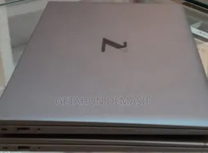New Laptop HP ZBook 14u G5 32GB Intel Core I7 SSD 512GB