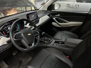 Chevrolet Captiva 2022 Black