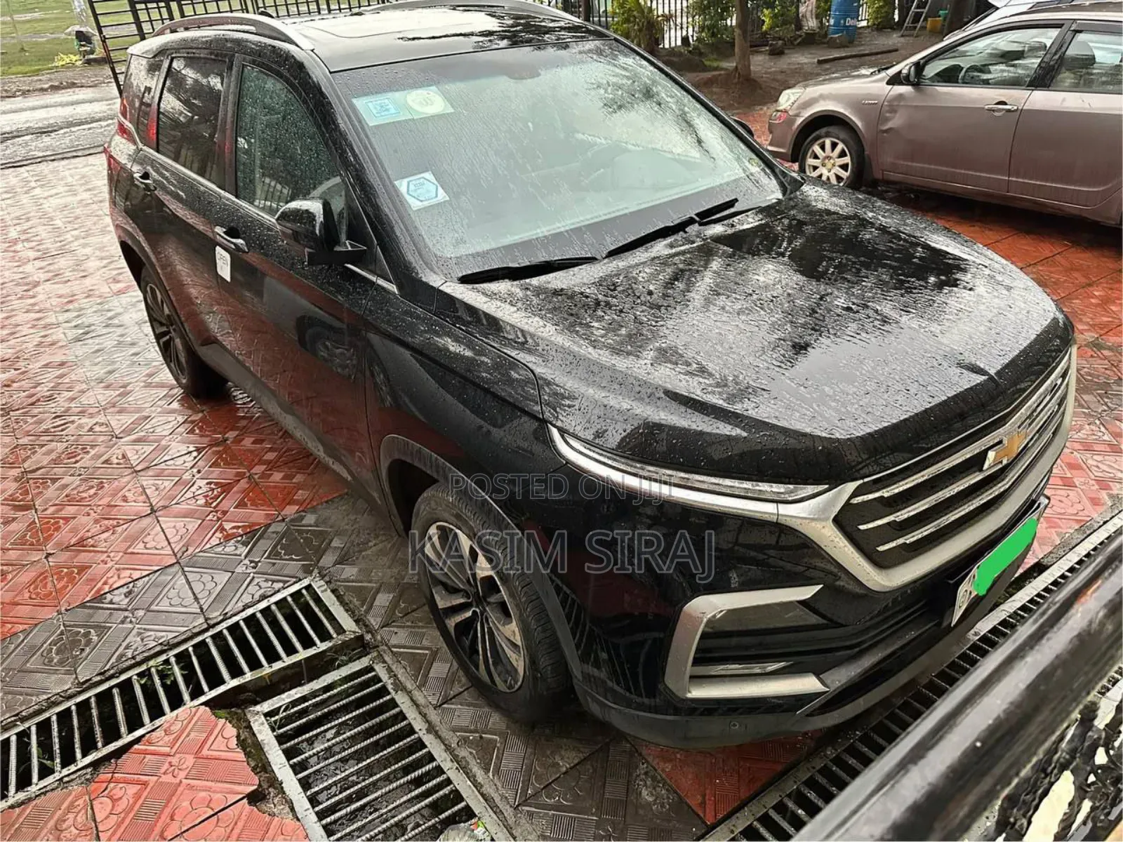 Chevrolet Captiva 2022 Black