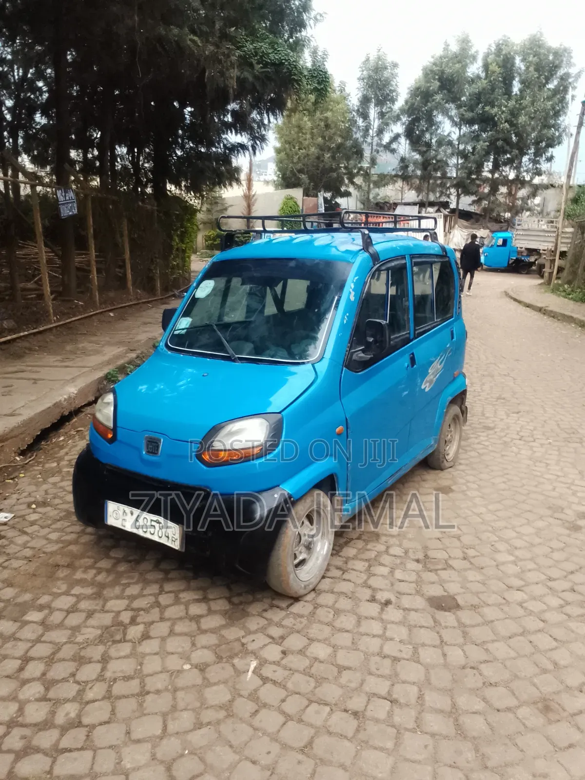 Bajaj Qute 2019 Blue