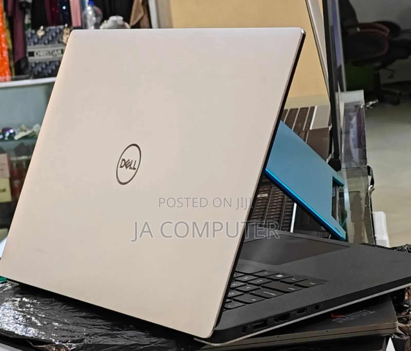 New Laptop Dell Precision 5540 16GB Intel Core I7 SSD 512GB
