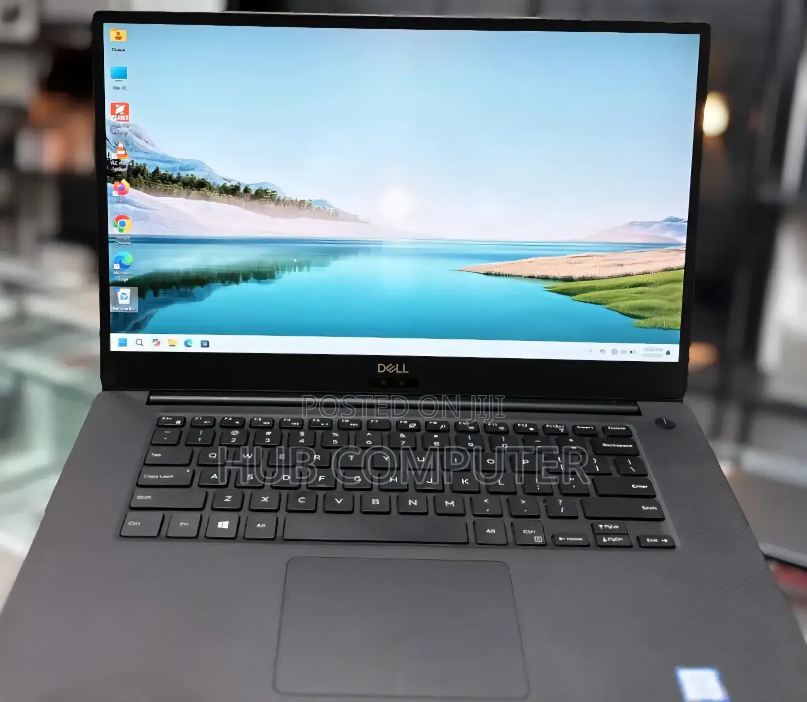 New Laptop Dell Precision 5540 16GB Intel Core I5 SSD 512GB