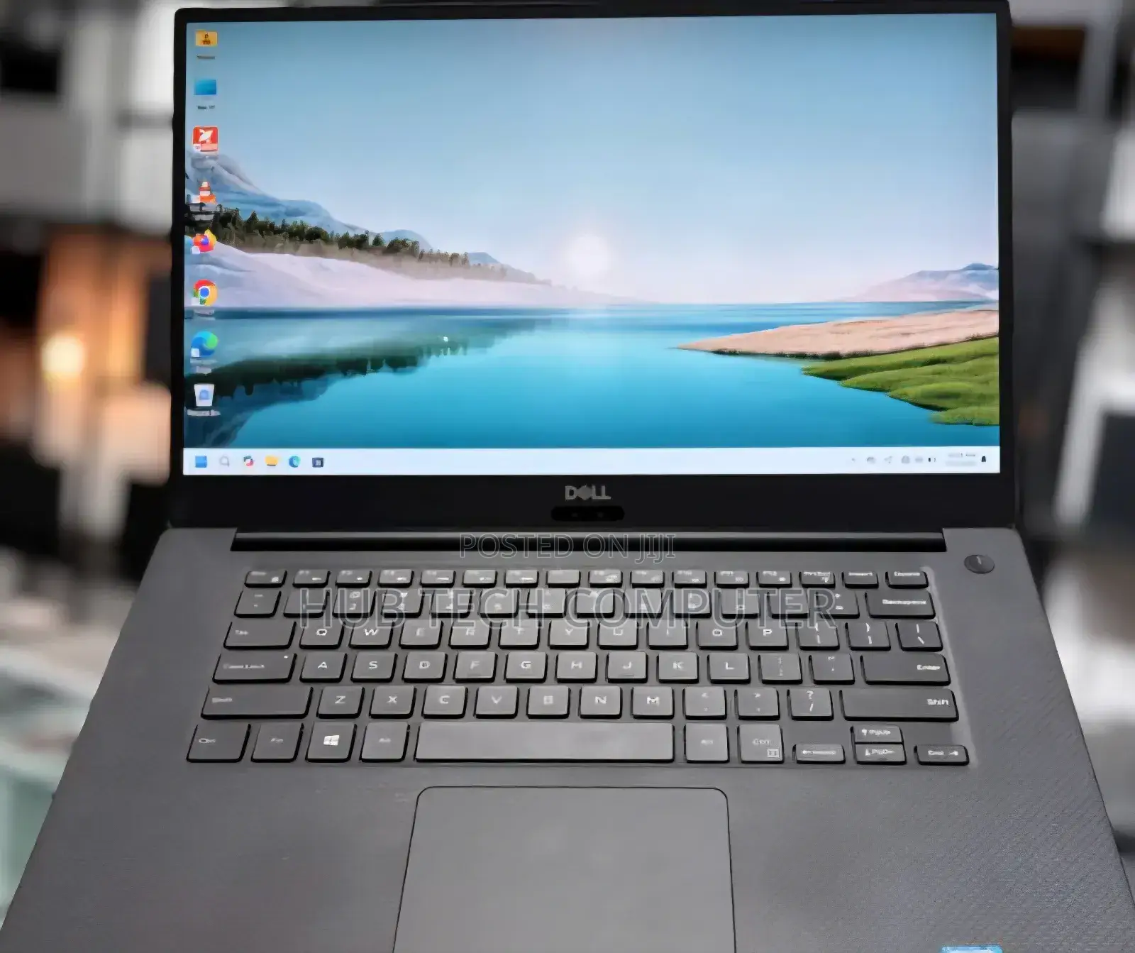 New Laptop Dell Precision 5540 16GB Intel Core I5 SSD 512GB