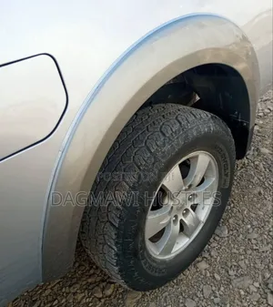 Mitsubishi L200 Club Cab 2.5 136hp 4WD 2007 Silver