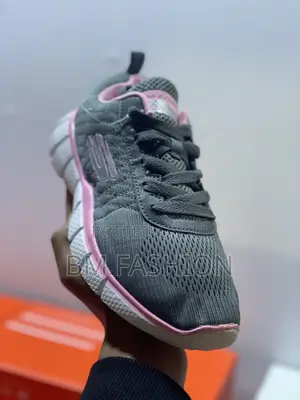 Skechers Women’S Comfortable Lightweight Sneakers Gray