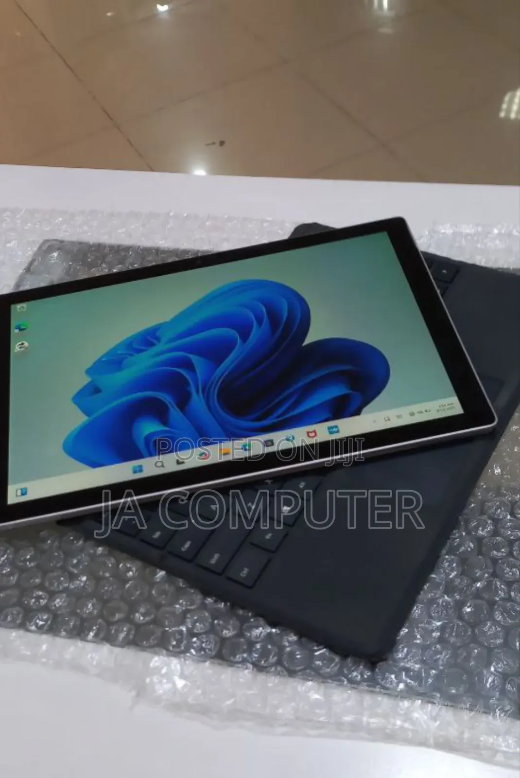 New Laptop Microsoft Surface Pro 2 16GB Intel Core I7 SSD 512GB