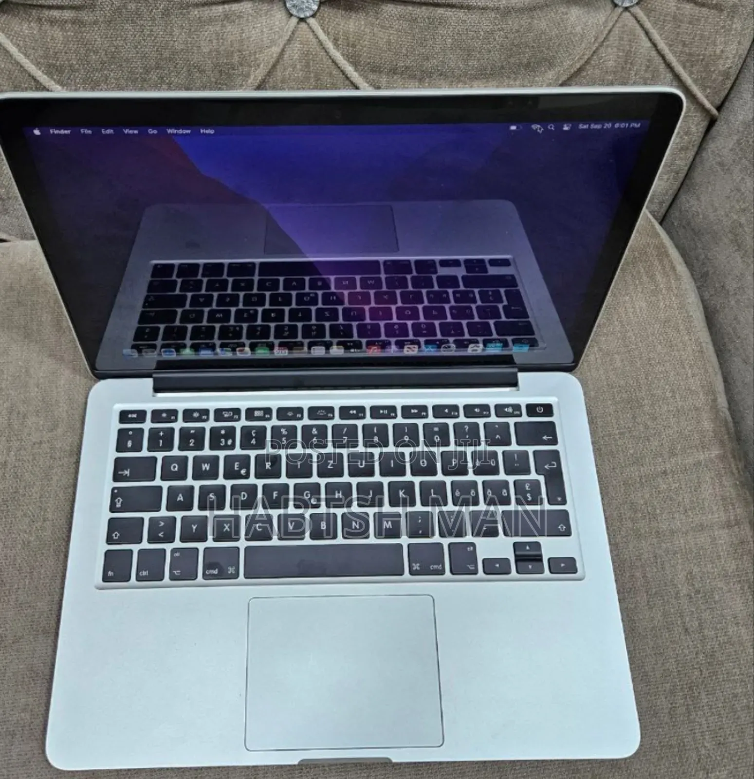 New Laptop Apple MacBook Pro 2015 8GB Intel Core I5 SSD 128GB