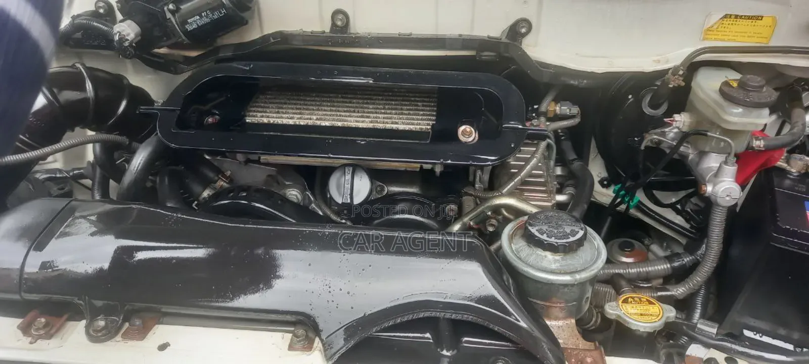 Toyota HiAce 2008 White