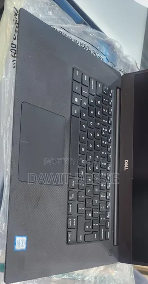 New Laptop Dell XPS 15 16GB Intel Core I5 SSD 512GB
