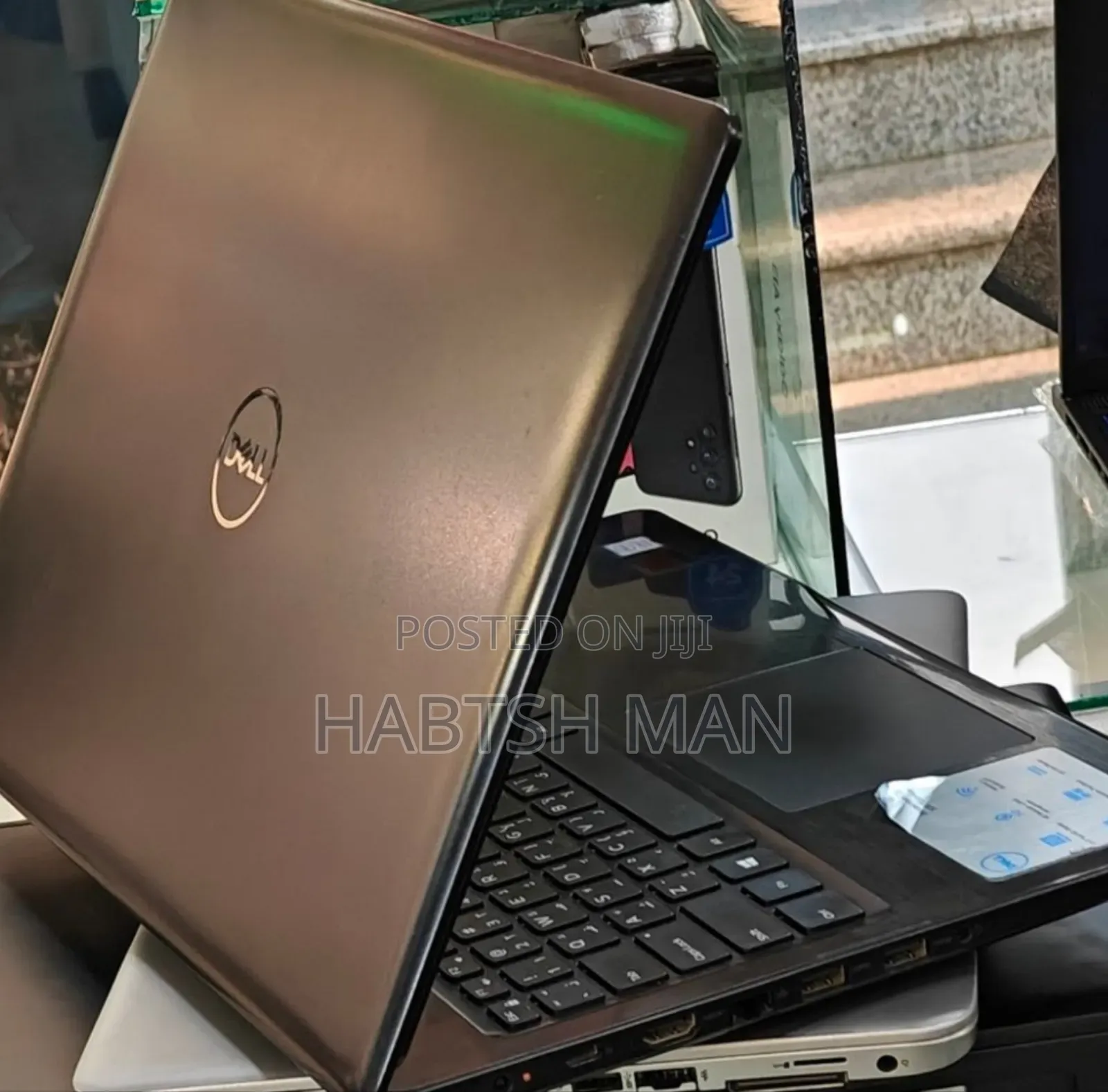 New Laptop Dell Inspiron 15 8GB Intel Core I7 HDD 1T