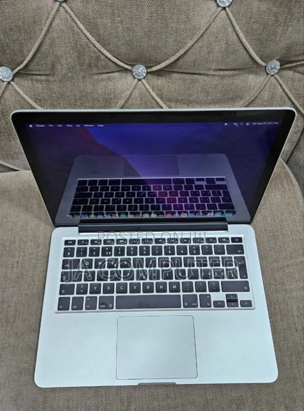 New Laptop Apple MacBook Pro 2015 8GB Intel Core I5 SSD 128GB