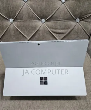 New Laptop Microsoft Surface Pro 7 8GB Intel Core I5 SSD 128GB