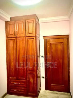 Closet Shiba Furniture