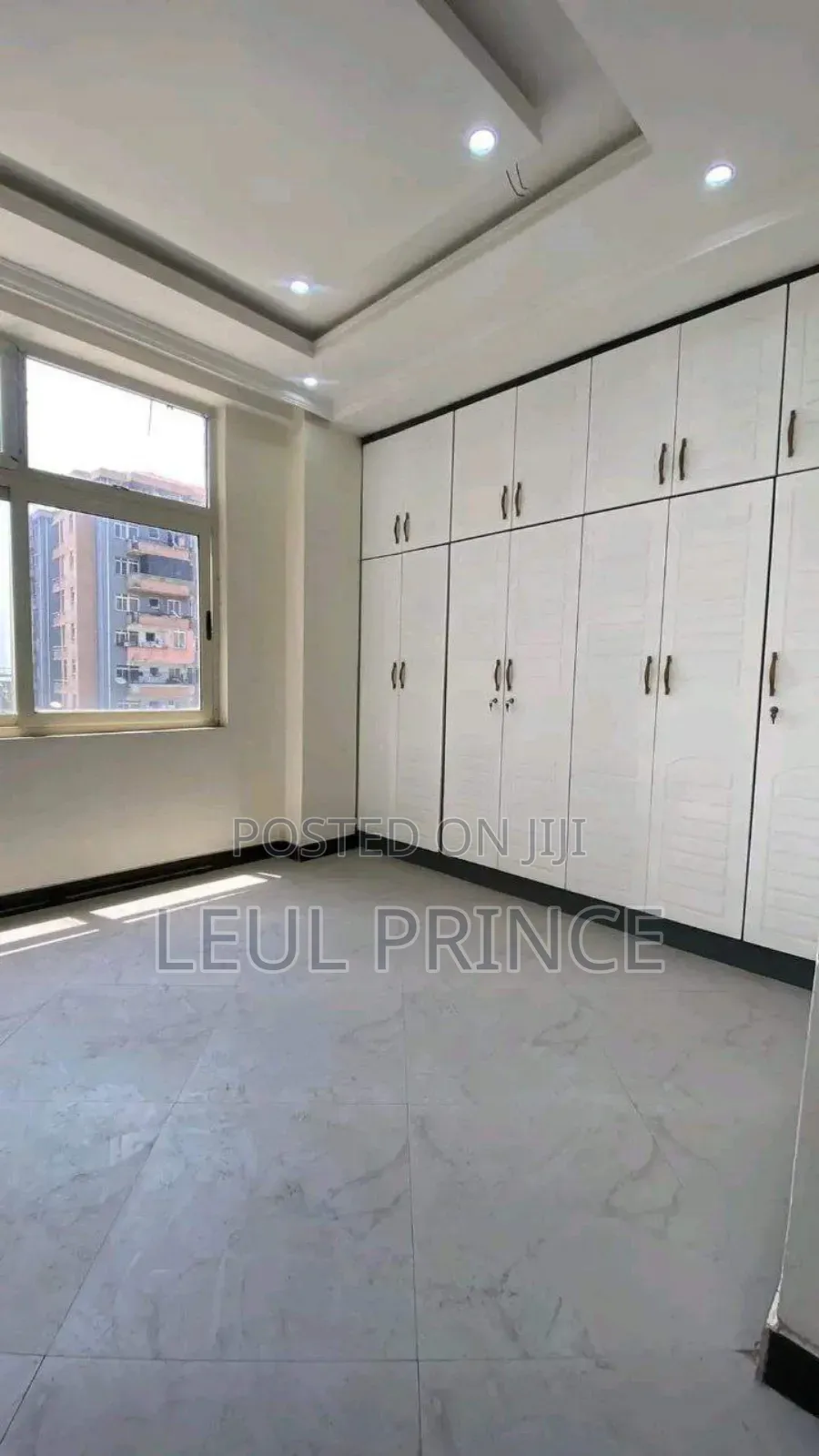 Closet Shiba Furniture