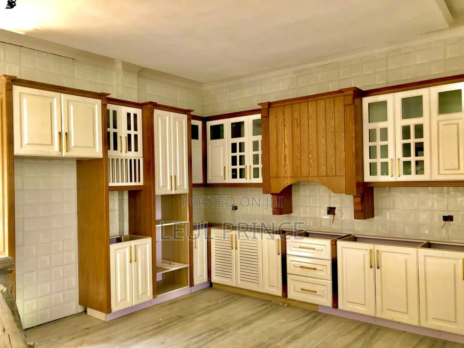 Kitchen Cabinet