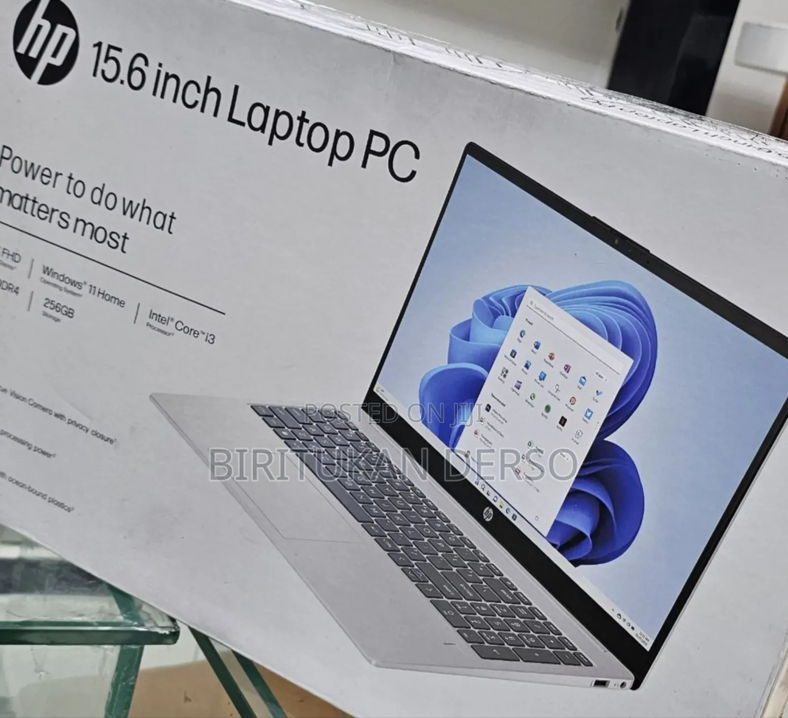 New Laptop HP 8GB Intel Core I3 SSD 256GB