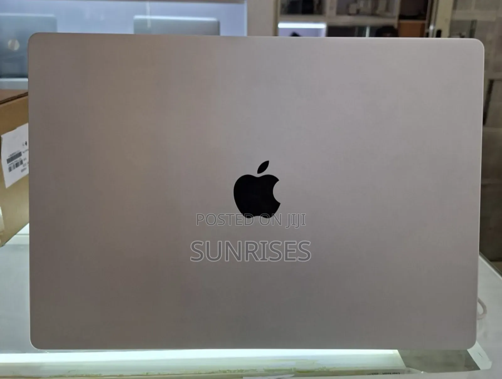 New Laptop Apple MacBook Pro M1 16GB Apple M1 SSD 1T