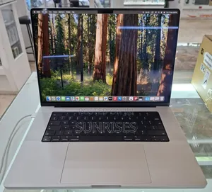 New Laptop Apple MacBook Pro M1 16GB Apple M1 SSD 1T