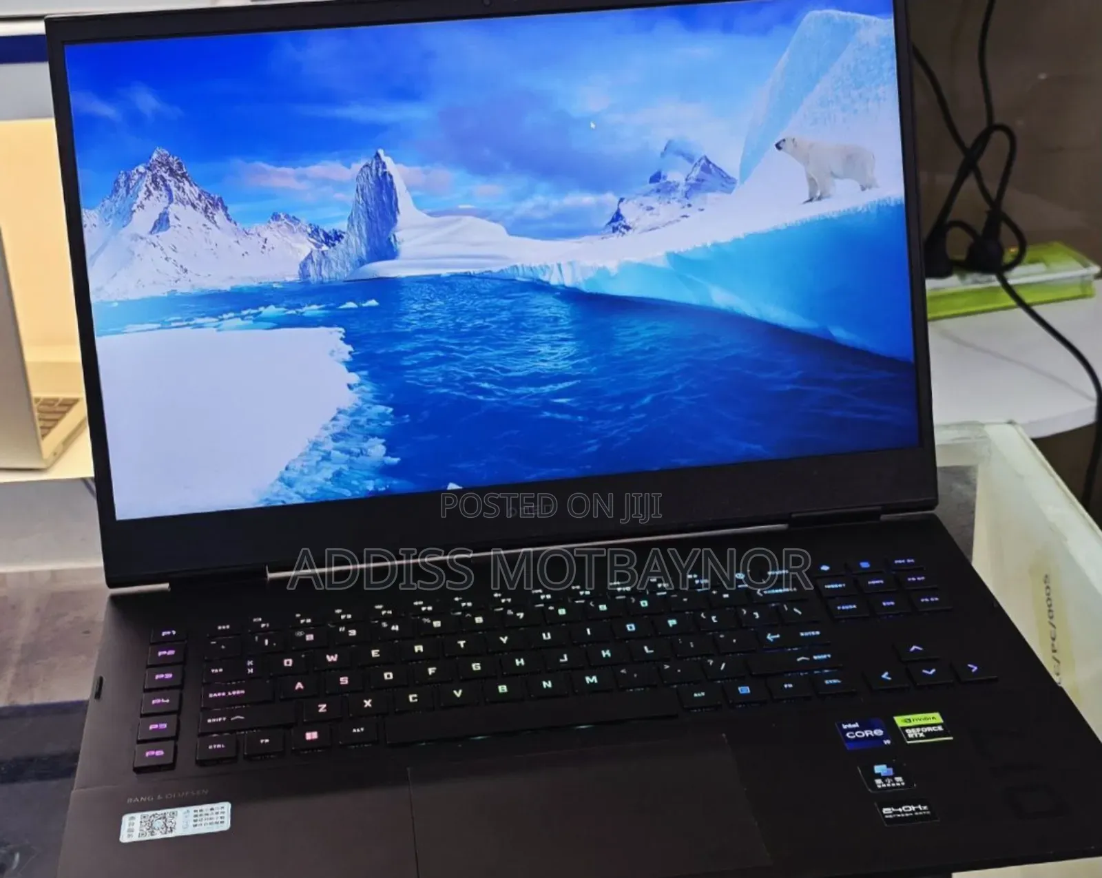 New Laptop HP Omen 17 16GB Intel Core I9 SSD 1T