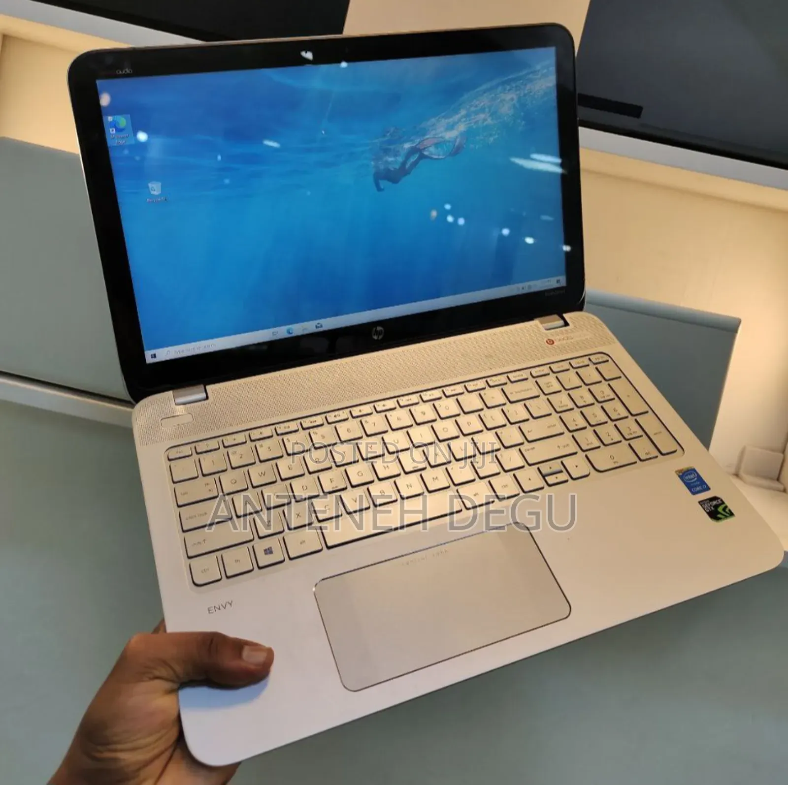 New Laptop HP Envy 15 12GB Intel Core I7 SSD 256GB