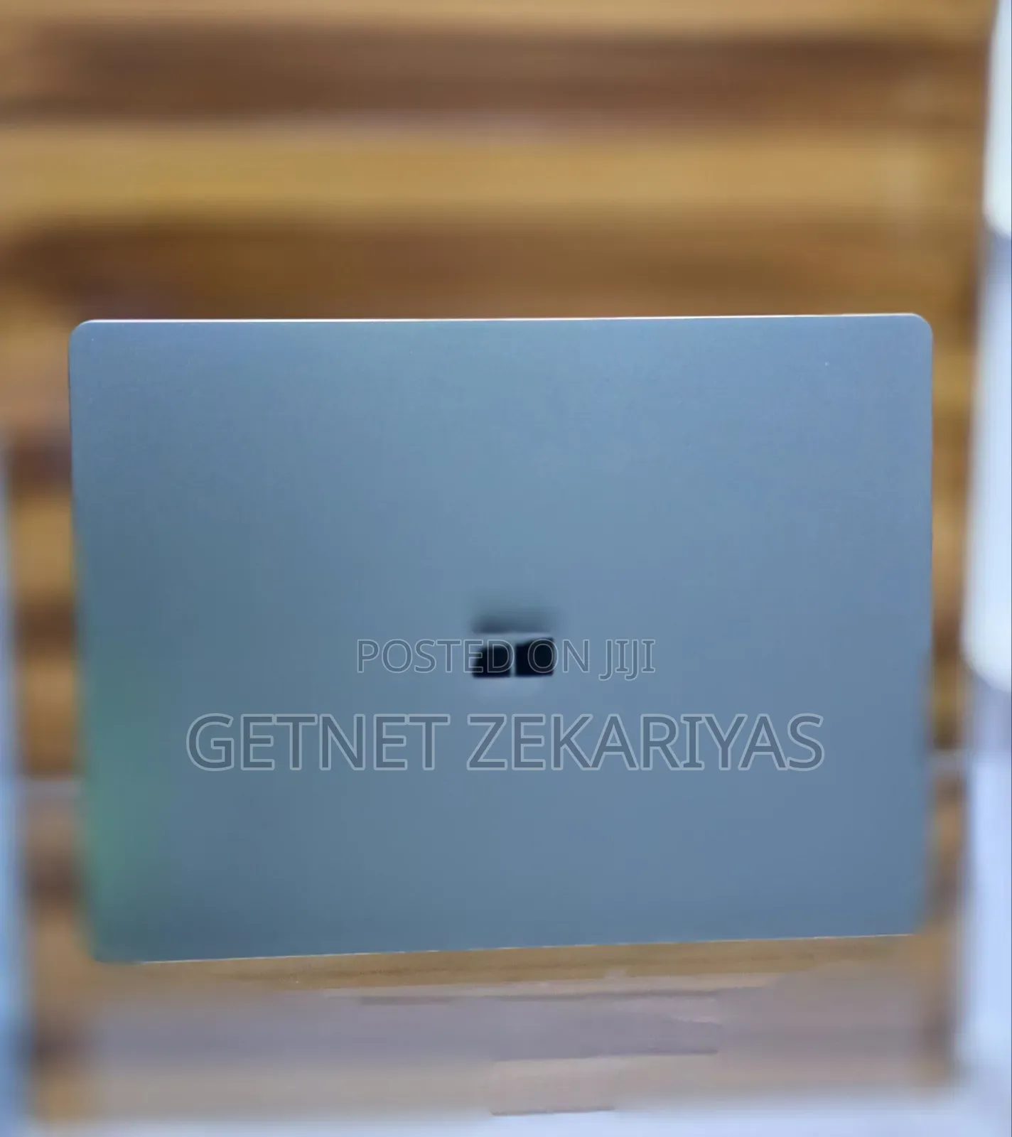 New Laptop Microsoft Surface 8GB Intel Core I5 SSD 256GB