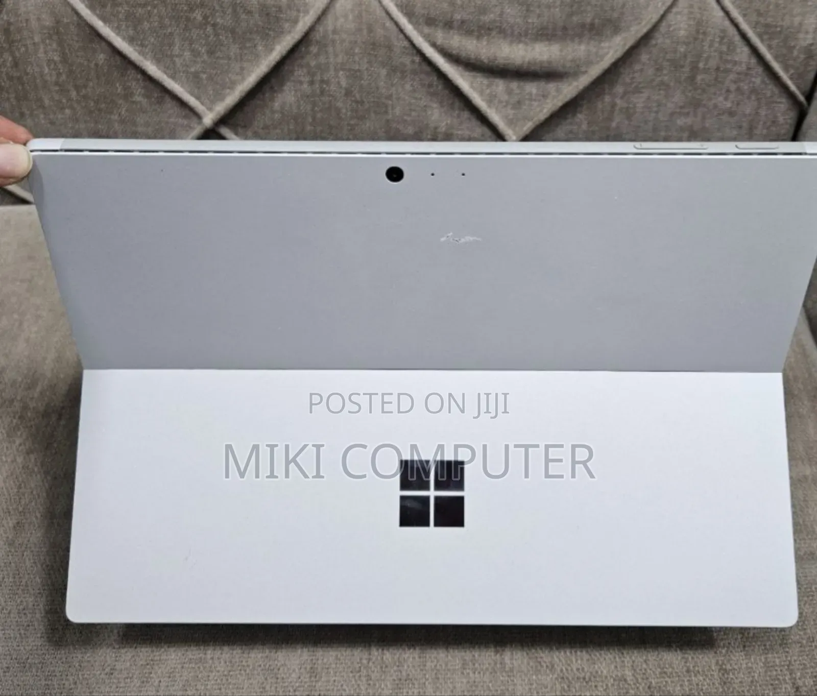 New Laptop Microsoft Surface Pro 7 8GB Intel Core I7 SSD 256GB