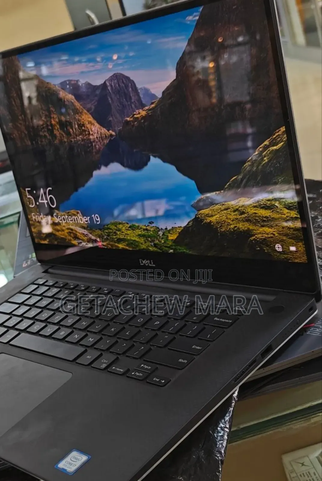 New Laptop Dell Precision 5540 16GB Intel Core I7 SSD 512GB